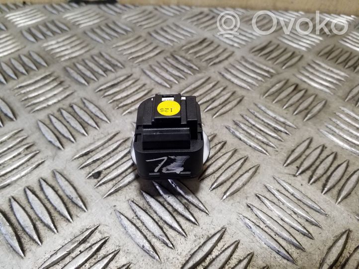 Skoda Octavia Mk3 (5E) Przycisk regulacji lusterek bocznych 5E0959565C