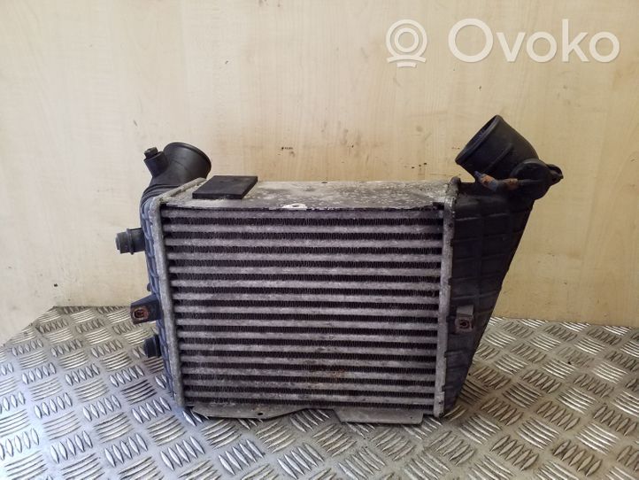 Audi A6 S6 C4 4A Radiatore intercooler 4A0145805K