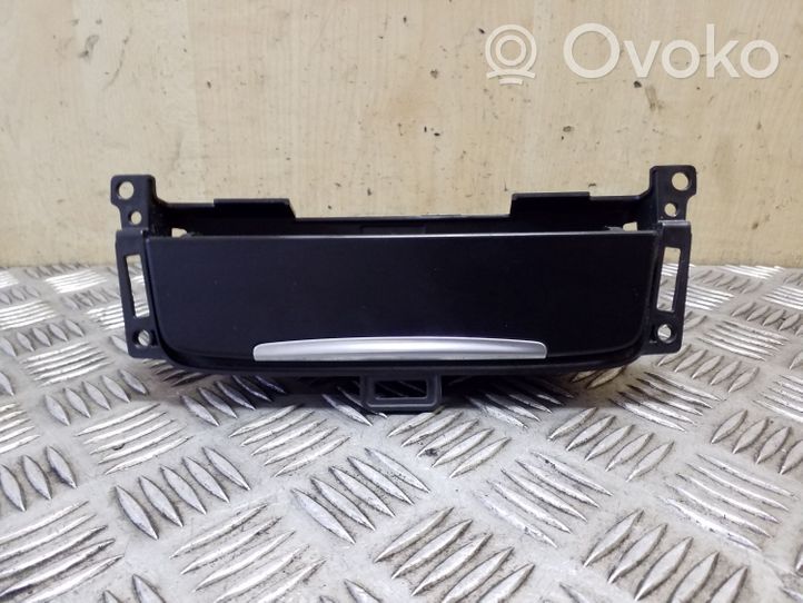 Ford Mondeo MK IV Posacenere (anteriore) BS71A04788BC