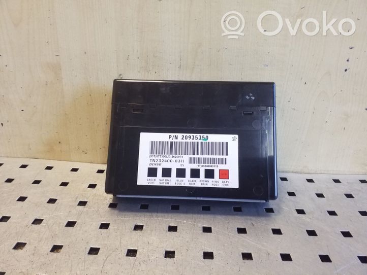 Chevrolet Captiva Module confort 20935350