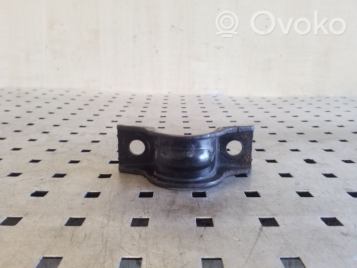 Chevrolet Captiva Mocowanie stabilizatora osi tylnej 