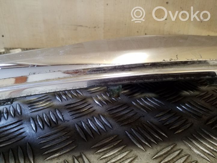 KIA Sorento Grille calandre supérieure de pare-chocs avant 863502P000