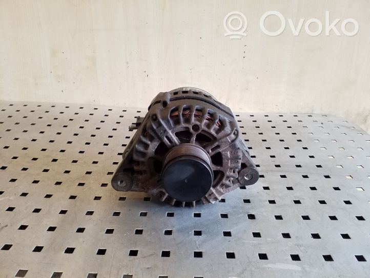 KIA Sorento Alternator 373002F100