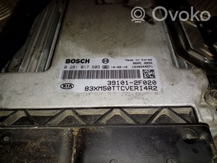 KIA Sorento Calculateur moteur ECU 0281017609