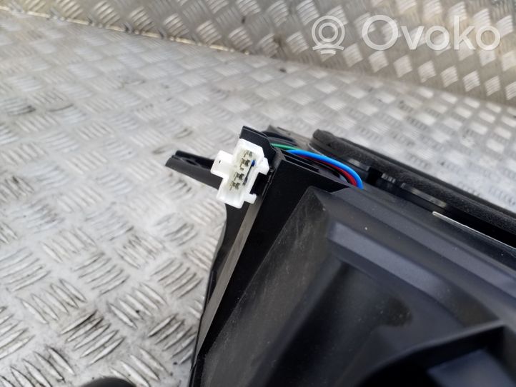 Hyundai ix35 Subwoofer-bassokaiutin 963802S000