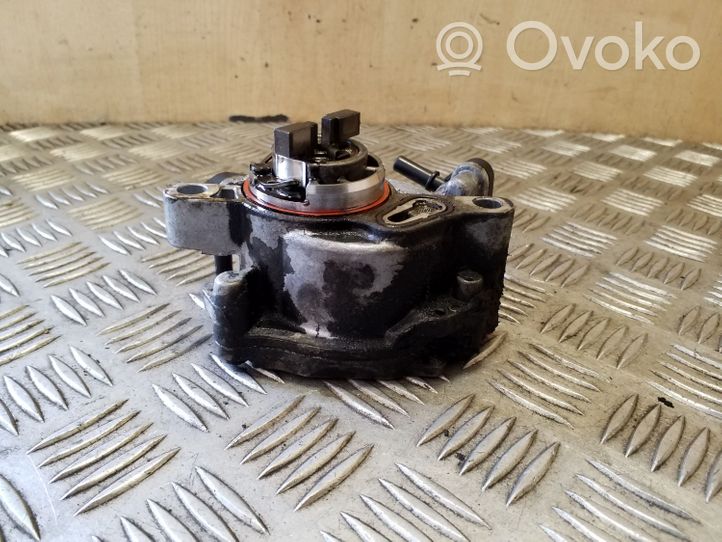 Citroen C4 Grand Picasso Pompe à vide 9804021880