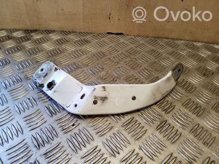 Citroen C4 Grand Picasso Support de montage d'aile 017242C02