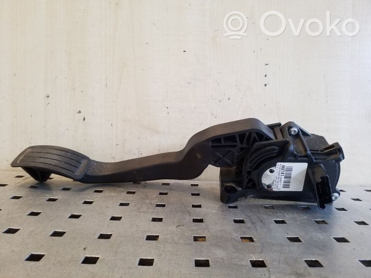 Citroen C4 Grand Picasso Accelerator throttle pedal 86ET41