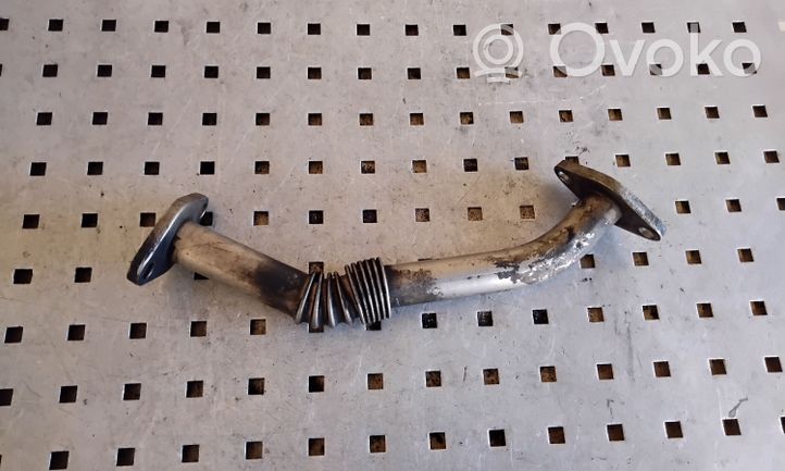 Audi 80 90 S2 B4 Linea/tubo flessibile della valvola EGR 028131521A