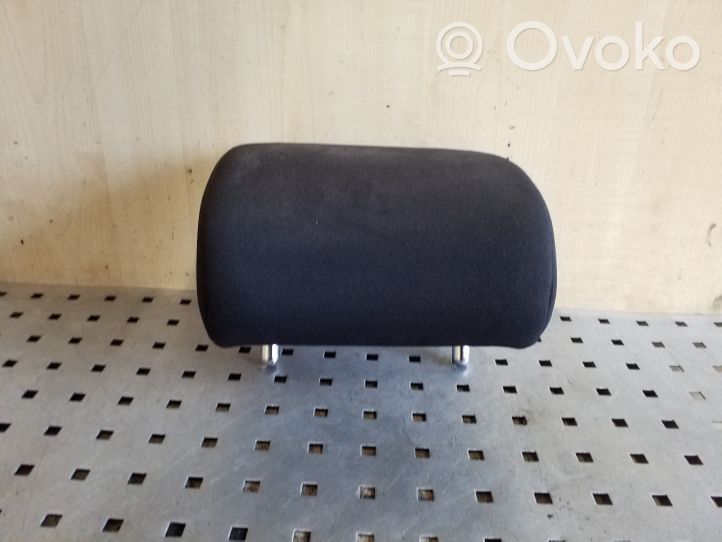 Volkswagen PASSAT B7 Rear seat headrest 