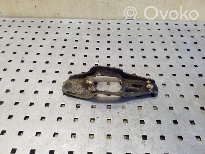 Audi A6 S6 C4 4A Forcella del braccio di rilascio della frizione 012141719B