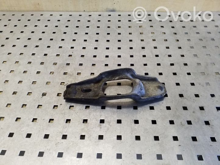 Audi A6 S6 C4 4A Forcella del braccio di rilascio della frizione 012141719B