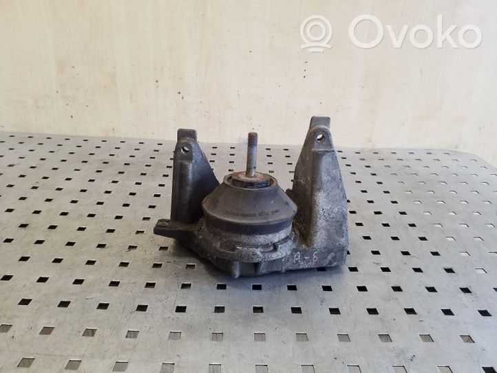 Audi A6 S6 C4 4A Supporto di montaggio del motore 4A0199352