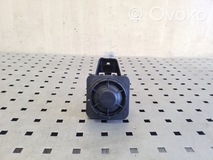 Volkswagen PASSAT B8 Alarm system siren 5Q0951605A