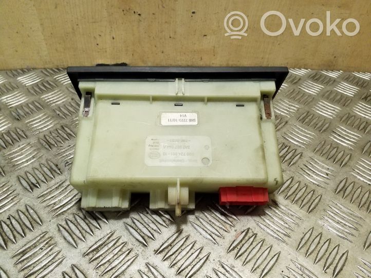 Volkswagen PASSAT B4 Panel klimatyzacji 9BG72496110