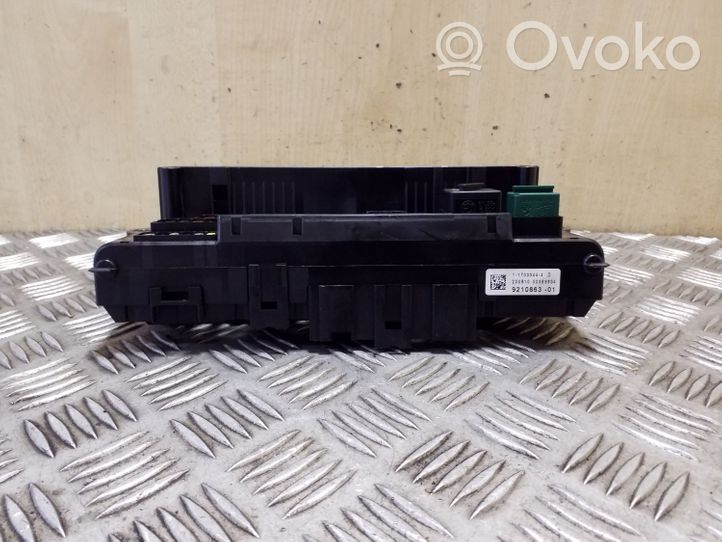 BMW X3 F25 Module de fusibles 9210863