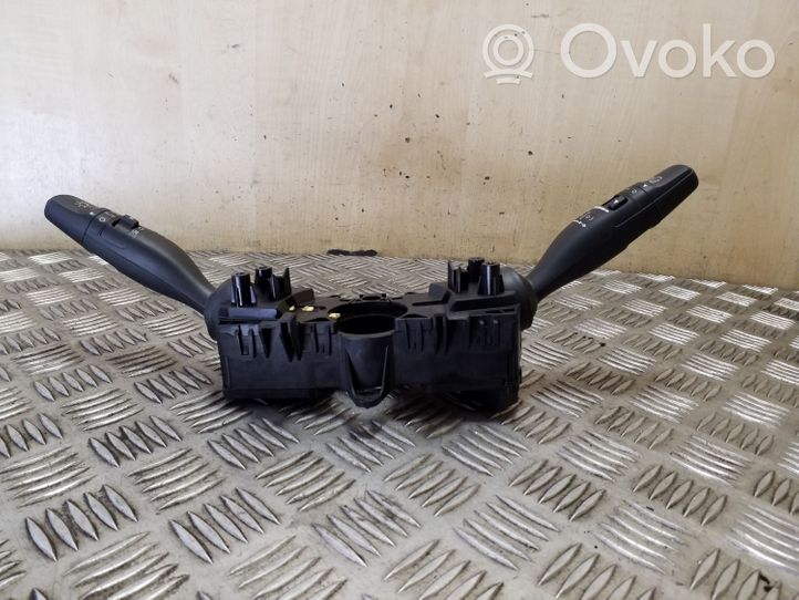 KIA Soul Lenkstockschalter Kombischalter 93404K0960