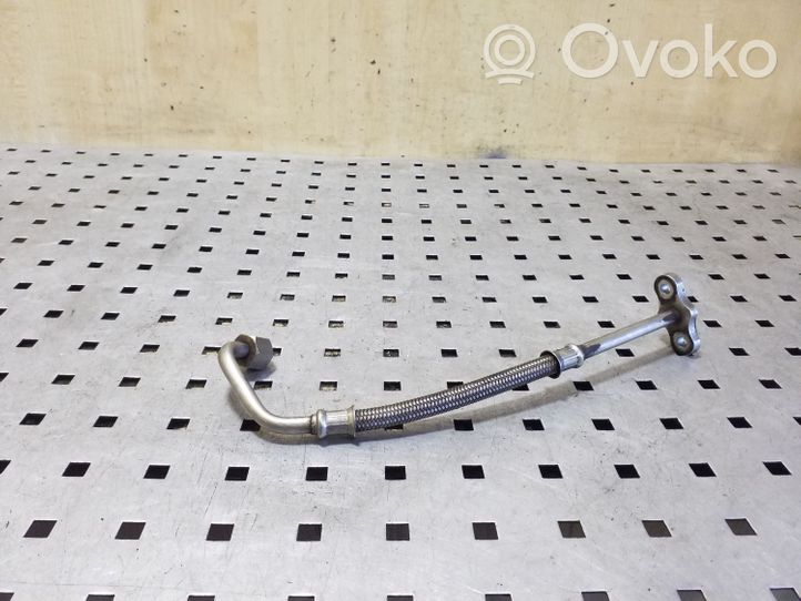 Audi A6 S6 C4 4A Tubo flessibile mandata olio del turbocompressore turbo 