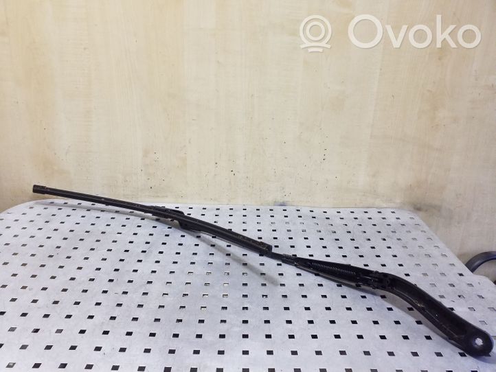 Renault Trafic III (X82) Front wiper blade arm 93867987