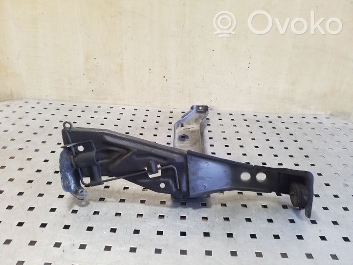 Audi A6 S6 C4 4A Staffa di montaggio del radiatore 4A0805808