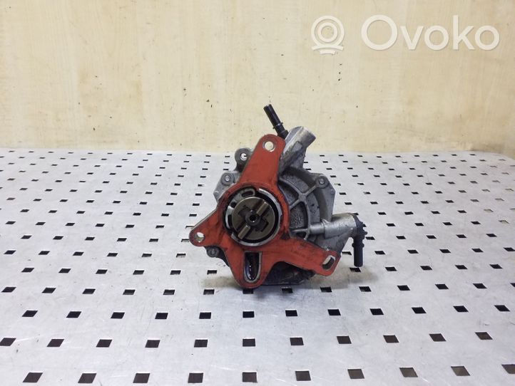 Ford Mondeo MK V Vacuum pump 9674192280