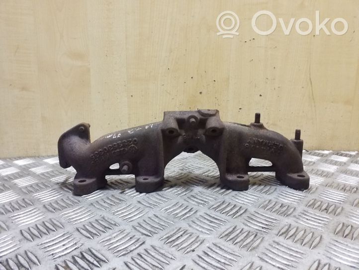 Volkswagen Transporter - Caravelle T4 Exhaust manifold 028253033S