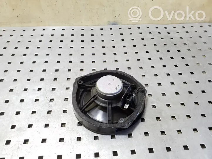 Honda CR-V Rear door speaker 