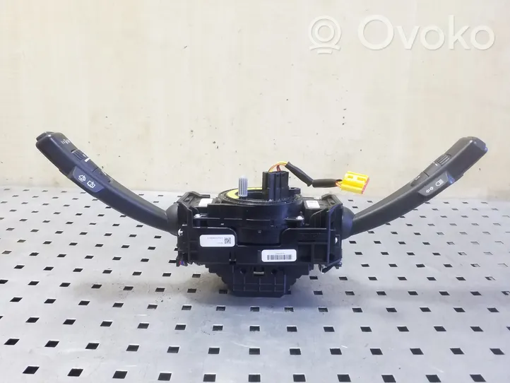 Volvo V40 Leva/interruttore dell’indicatore di direzione e tergicristallo 31343218