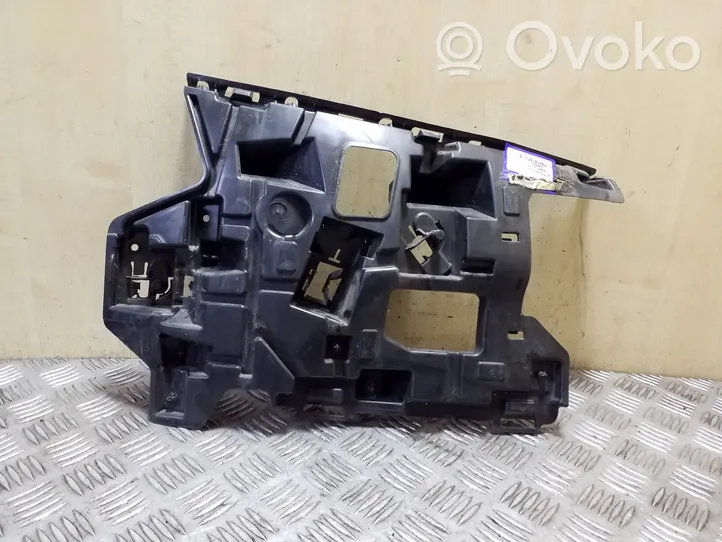 Volvo V40 Staffa di rinforzo montaggio del paraurti anteriore 31425002