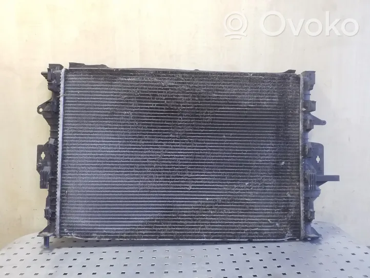 Volvo V40 Radiatore di raffreddamento 31319065