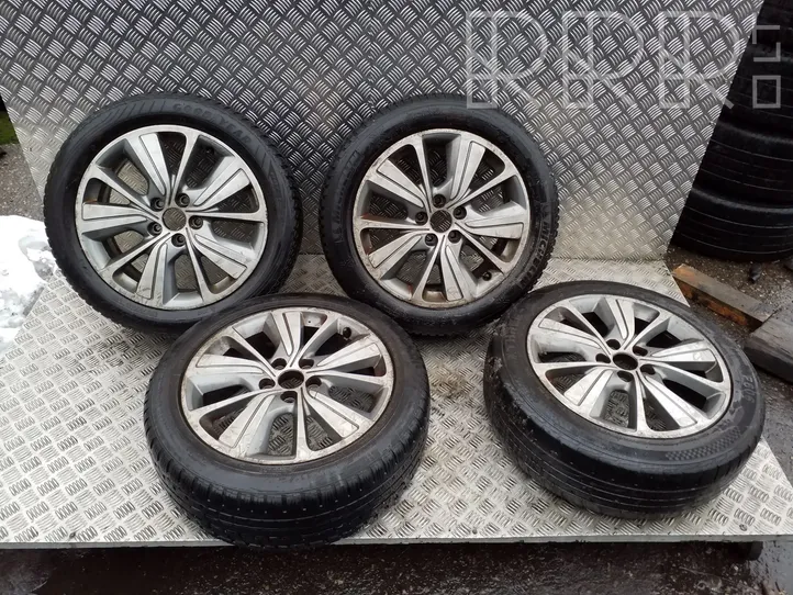 Citroen C4 Grand Picasso R17 alloy rim 9677090377