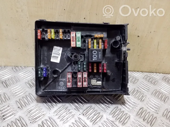 Audi A3 S3 8P Fuse module 1K0937125D