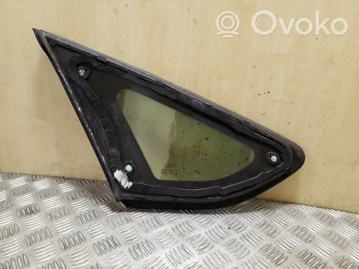 Ford Mondeo MK V Fenêtre latérale avant / vitre triangulaire DS73A29700