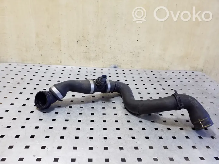 Porsche Cayenne (92A) Tuyau de liquide de refroidissement moteur 7P6122051G