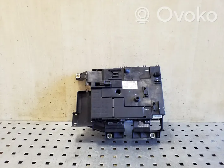 Porsche Cayenne (92A) Module de fusibles 7P0937548H