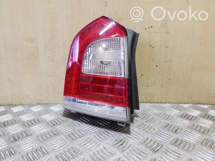 Volvo XC70 Lampa tylna THK256