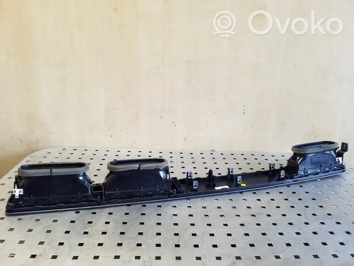 Volvo XC70 Grille d'aération centrale 30715144K