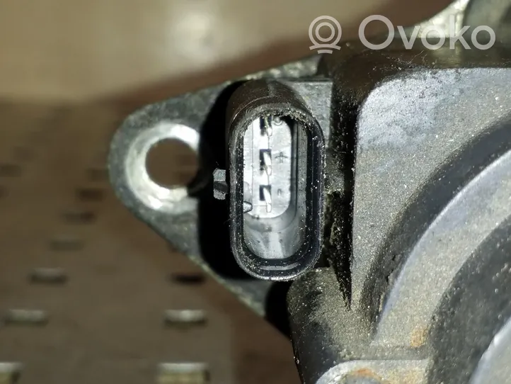 Volvo XC70 Pompa cyrkulacji / obiegu wody 518705000