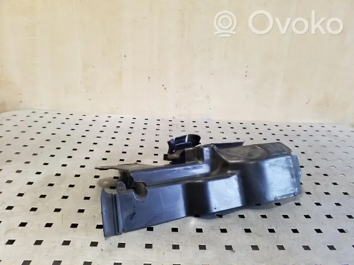 Volvo XC70 Déflecteur d'air de radiateur de refroidissement 31323244