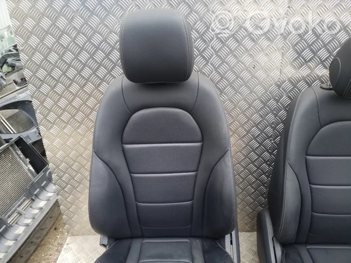 Mercedes-Benz GLC X253 C253 Set interni 