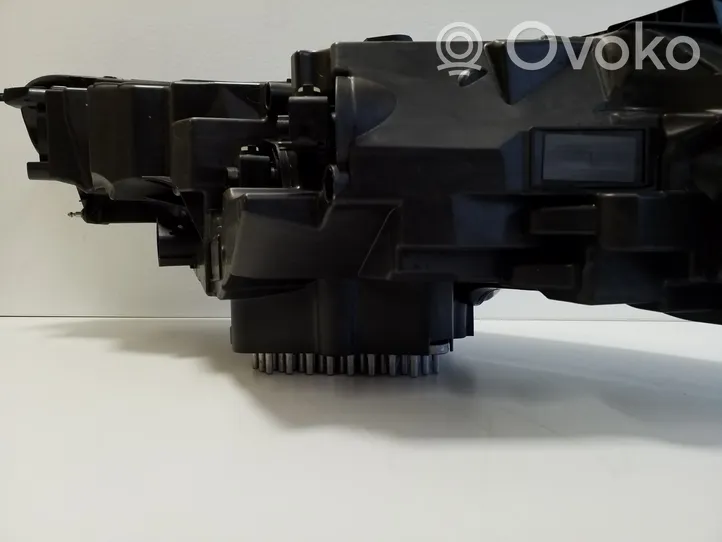 Land Rover Evoque II Lampa przednia K8D213W030