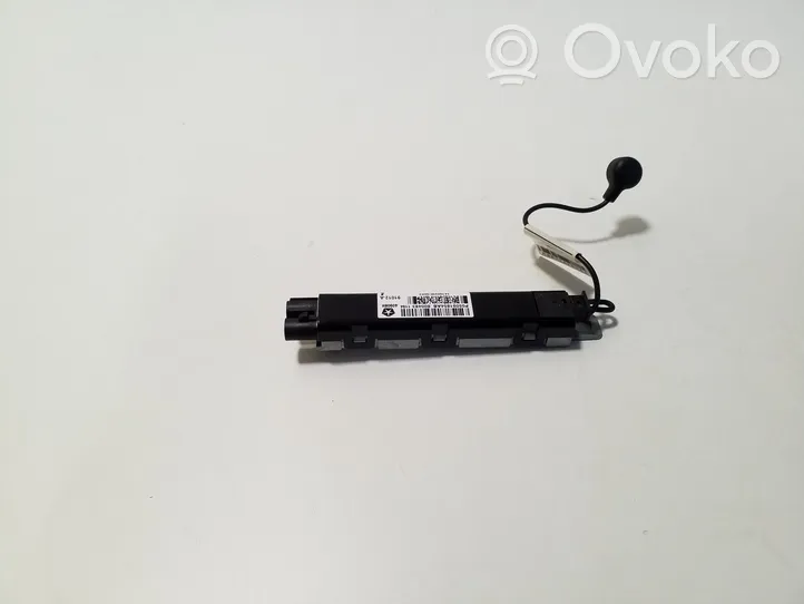 Jeep Cherokee Amplificateur d'antenne P05091854AB