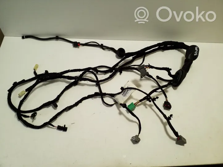 Jeep Cherokee Arnés de cableado de la puerta trasera/maletero P68190267AE