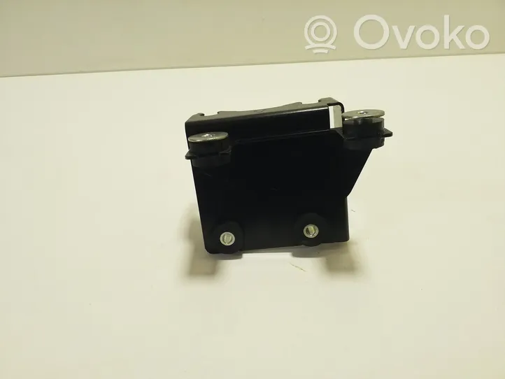 Nissan Qashqai J12 Support bolc ABS 