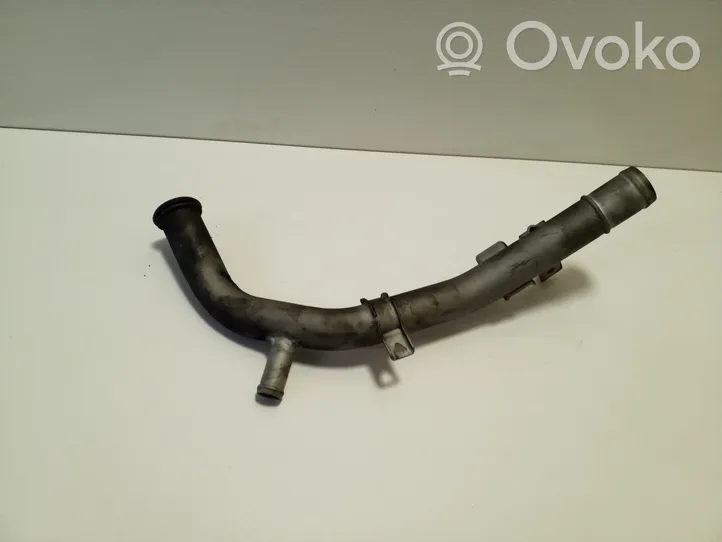 Mitsubishi Outlander Moottorin vesijäähdytyksen putki/letku 