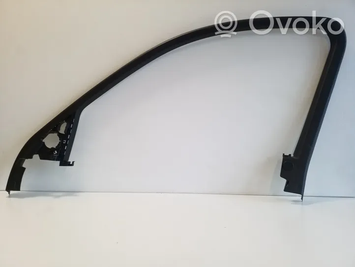 Audi Q3 8U Muu etuoven verhoiluelementti 8U0867610