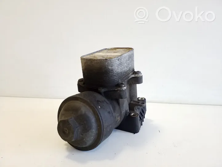 Audi Q3 8U Halterung Ölfilter / Ölkühler 03L117021C