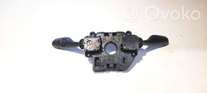 BMW X1 F48 F49 Pyyhkimen/suuntavilkun vipukytkin 9368597