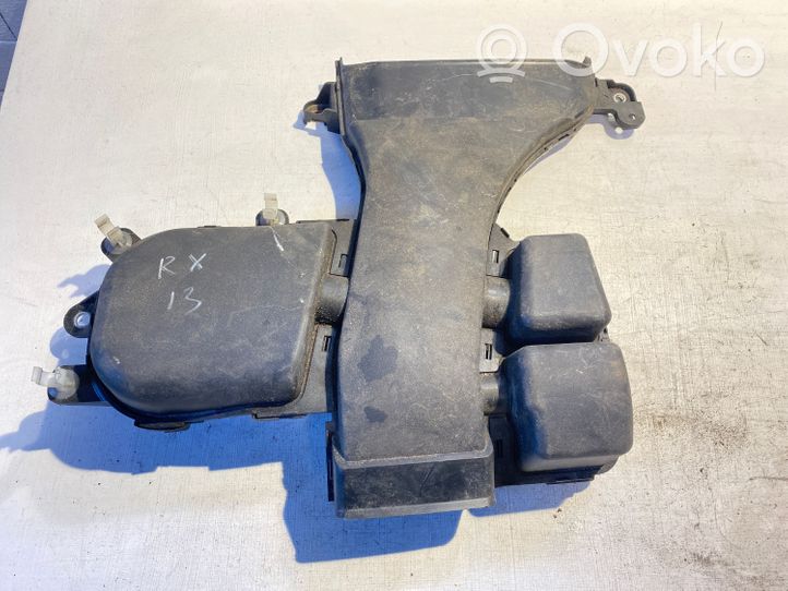 Lexus RX 450H Parte del condotto di aspirazione dell'aria 1775031050