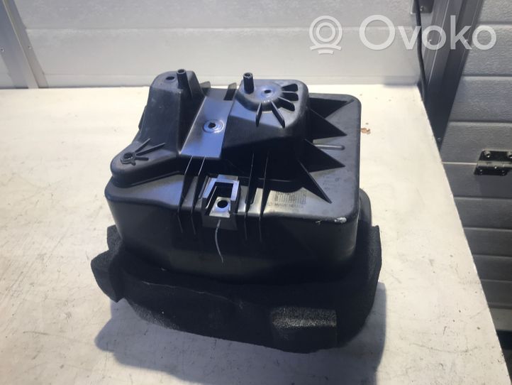 Ford Mustang VI Battery box tray GR3B10723B